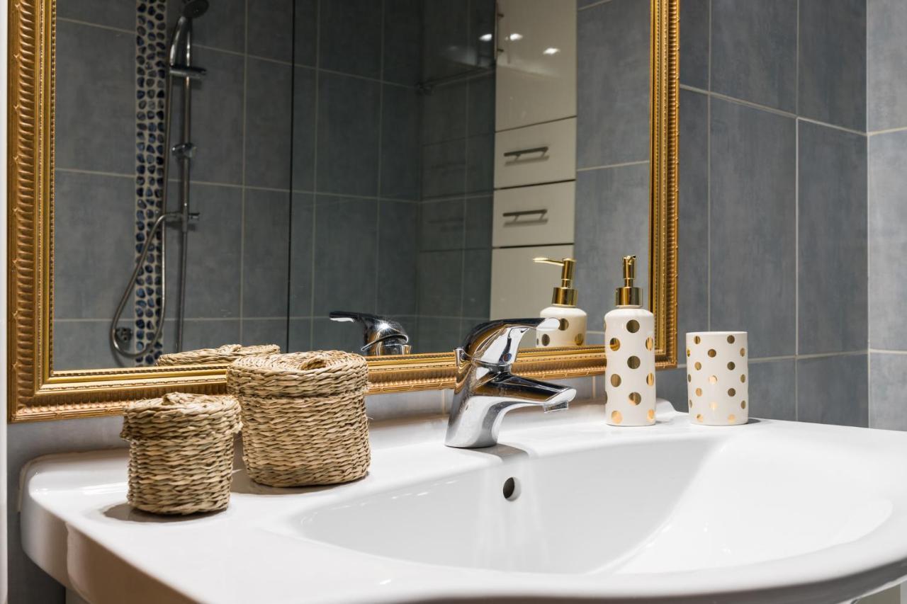 Athenian Stylish 2 Bdrm Apartment Экстерьер фото